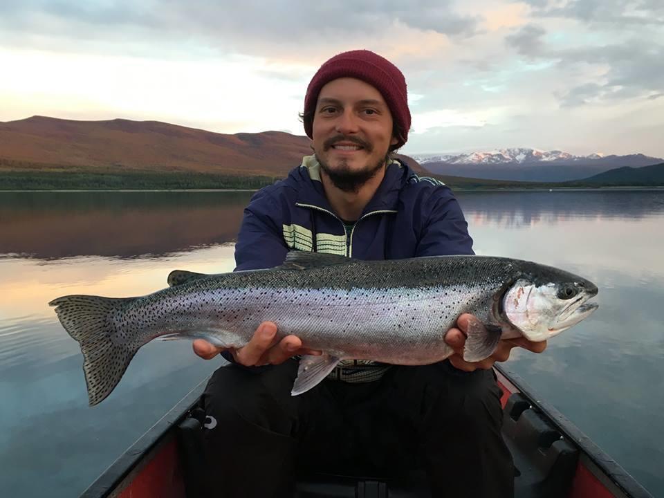 Eagle Bear Lodge Tatla Lake 外观 照片