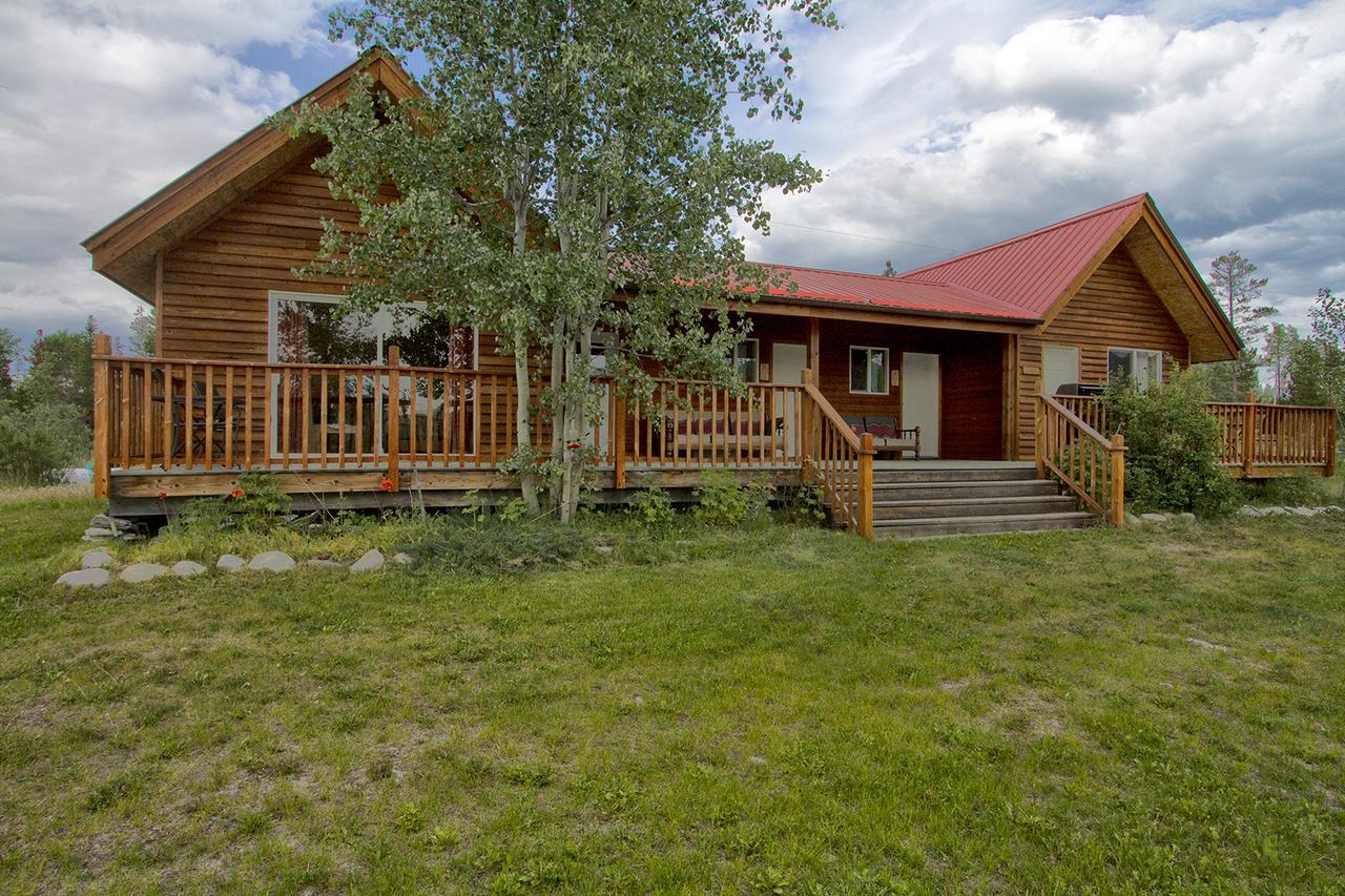 Eagle Bear Lodge Tatla Lake 外观 照片